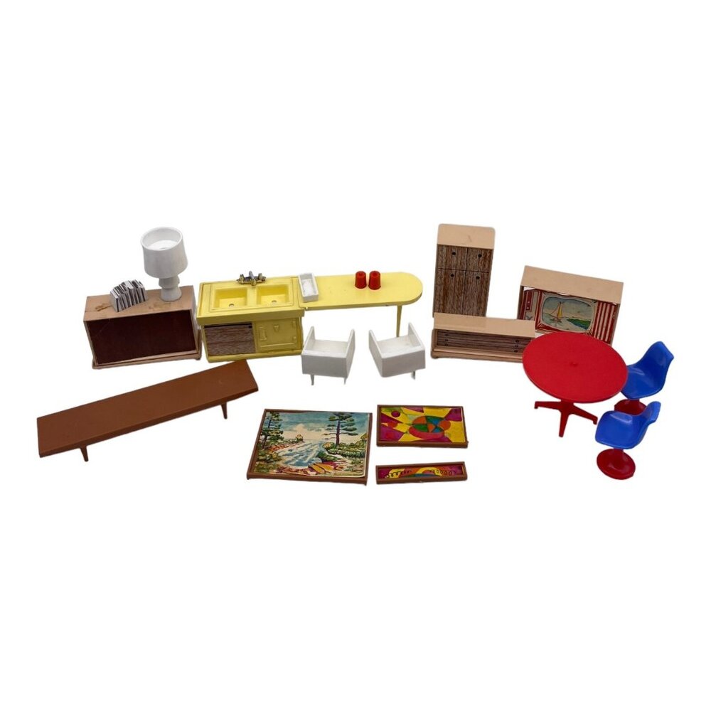 Vintage Irwin Dollhouse MCM Mixed Lot Furniture Table TV Sink Wall Hangings